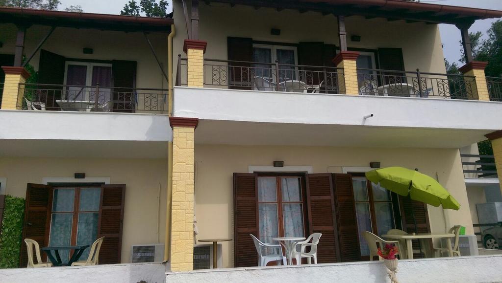 Sol E Mar Sea Side View Guesthouse Перама Екстериор снимка