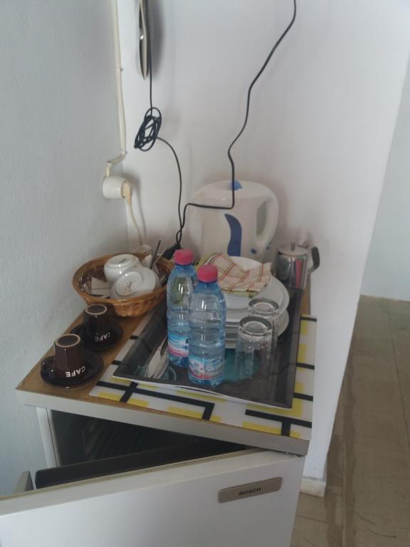 Sol E Mar Sea Side View Guesthouse Перама Екстериор снимка